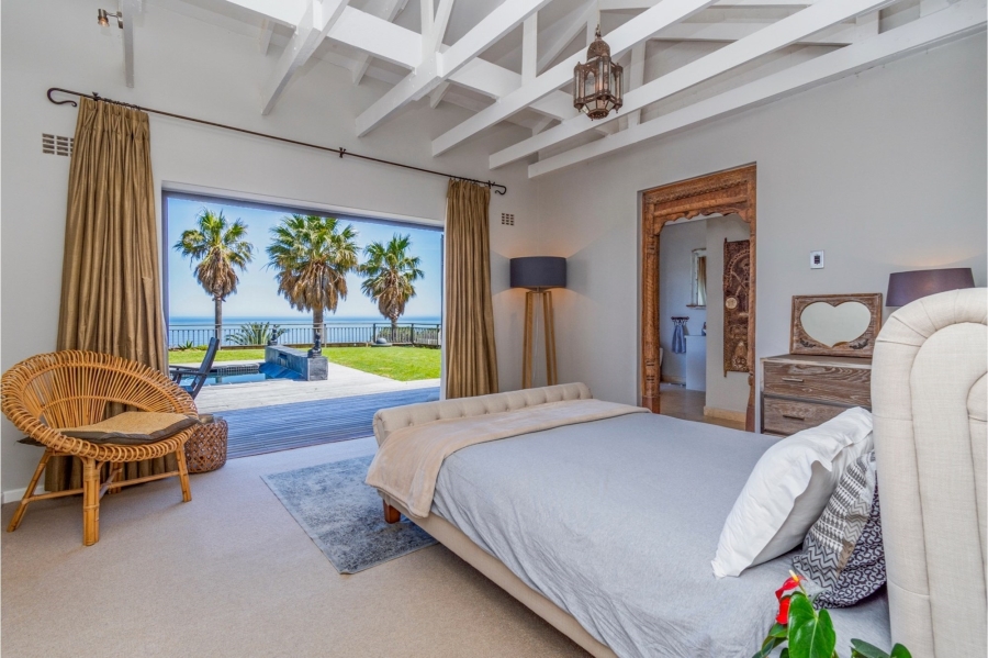 To Let 4 Bedroom Property for Rent in Bakoven Western Cape